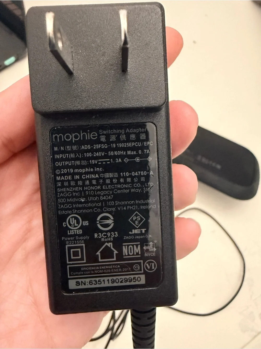 Mophie 3-in-1 Wireless Charging Pad for iPhone Apple Watch AirPods